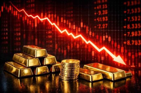 Gold Prices Are Falling: What Does It Mean for Investors and Buyers?